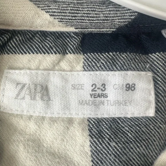 Zara Navy and White Plaid Button-Down Shirt with Hood - Picture 4 of 4